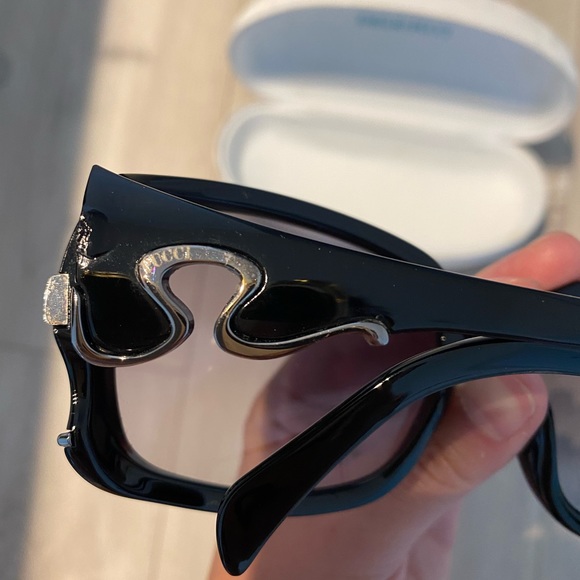 EMILIO PUCCI ✨ - Picture 5 of 13